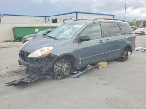Toyota Sienna 3.5L 6 2009