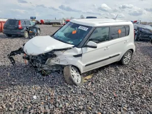Kia Soul 2.0L 4 2012