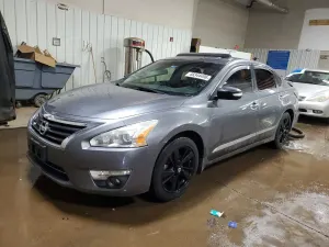Nissan Altima 2.5L 4 2015