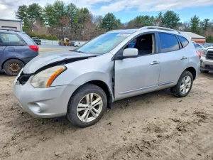 Nissan Rogue 2.5L 4 2012