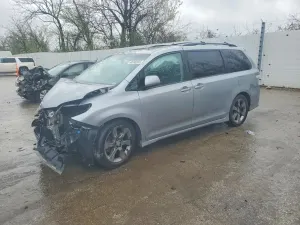Toyota Sienna 3.5L 6 2011