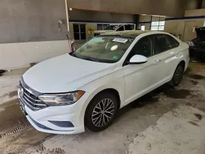 Volkswagen Jetta 1.4L 4 2019