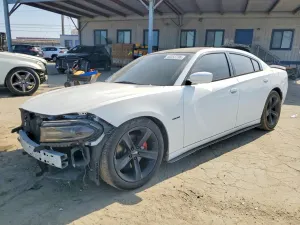 Dodge Charger 5.7L 8 2016