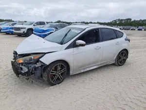 Ford Focus 2.0L 4 2016