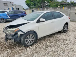 Toyota Corolla 1.8L 4 2015