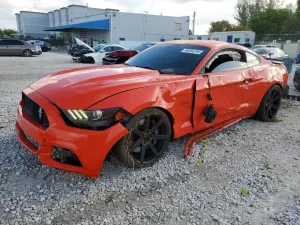 Ford Mustang 5.0L 8 2015