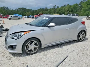 Hyundai Veloster 1.6L 4 2013