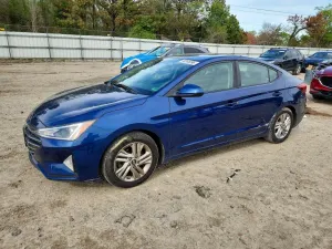 Hyundai Elantra 2.0L 4 2019