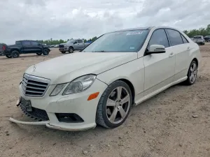 Mercedes-Benz E 3.5L 6 2010