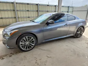 Infiniti G37 3.7L 6 2012