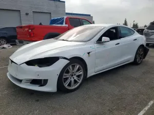 Tesla Model S 2016