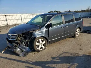 Volkswagen Routan 3.8L 6 2009