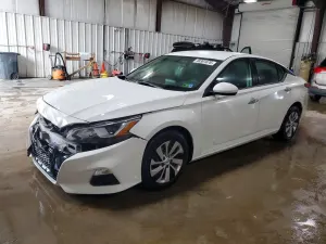 Nissan Altima 2.5L 4 2019
