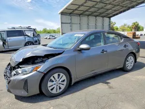 Nissan Sentra 2.0L 4 2024