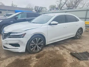 Volkswagen Passat 2.0L 4 2022