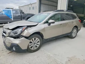 Subaru Outback 2.5L 4 2018