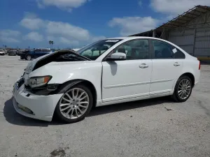 Volvo S40 2.5L 5 2011