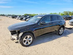 Mercedes-Benz GLC 2.0L 4 2017