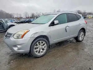 Nissan Rogue 2.5L 4 2012