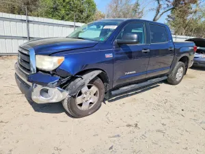 Toyota Tundra 5.7L 8 2012