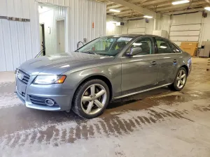 Audi A4 2.0L 4 2012