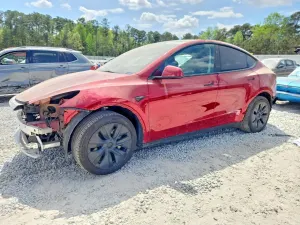 Tesla Model Y 2025