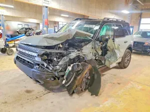 Ford Bronco 2.0L 4 2024