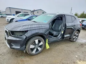 Volvo XC40 2.0L 4 2020