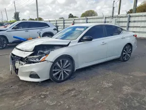 Nissan Altima 2.5L 4 2019