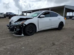 Nissan Sentra 2.0L 4 2022