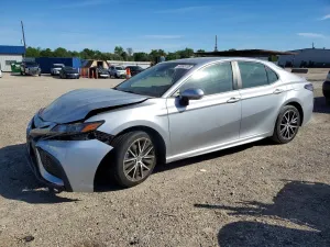 Toyota Camry 2.5L 4 2023