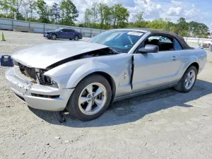 Ford Mustang 4.0L 6 2007