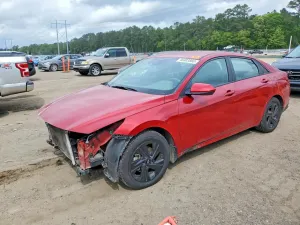 Hyundai Elantra 2.0L 4 2022