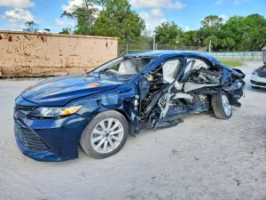 Toyota Camry 2.5L 4 2020