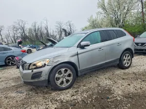 Volvo XC60 3.2L 6 2013
