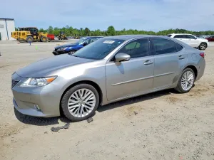 Lexus ES 3.5L 6 2015