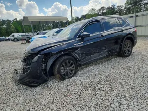 Volkswagen Tiguan 2.0L 4 2022