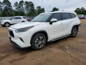 Toyota Highlander 3.5L 6 2021