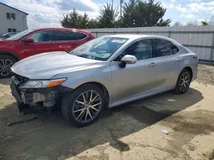 Toyota Camry 2.5L 4 2022