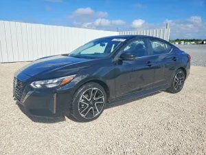 Nissan Sentra 2.0L 4 2025