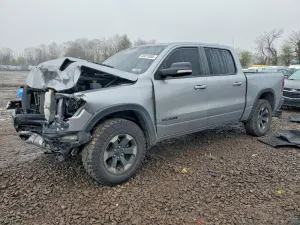 RAM 1500 5.7L 8 2021