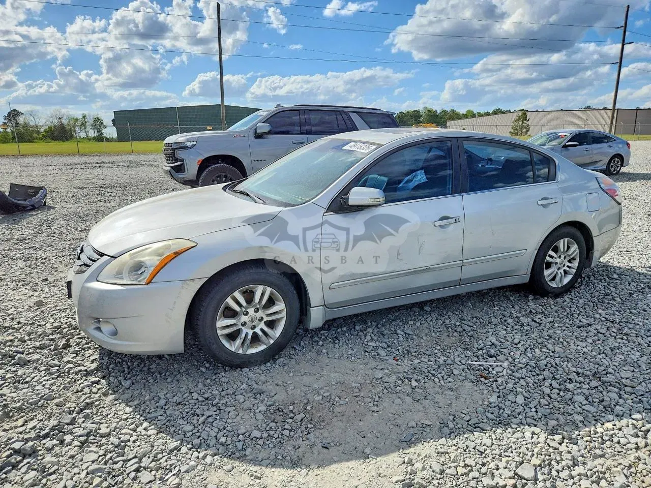Nissan Altima 2011