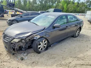 Toyota Camry 2.5L 4 2010