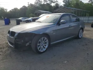 BMW 3 Series 3.0L 6 2011