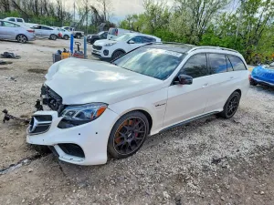 Mercedes-Benz E 5.5L 8 2014