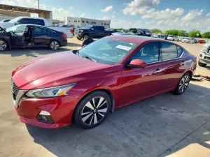 Nissan Altima 2.5L 4 2020
