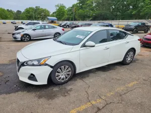 Nissan Altima 2.5L 4 2019