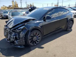 Tesla Model Y 2024