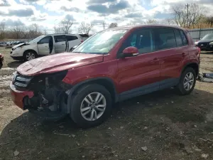 Volkswagen Tiguan 2.0L 4 2012