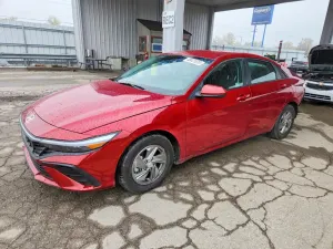 Hyundai Elantra 2.0L 4 2025